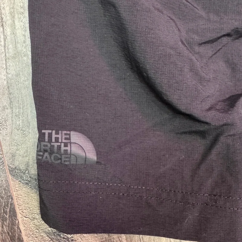 The North Face‎ Mens Black Athletic Shorts Size S P Regular Drawstring Waist